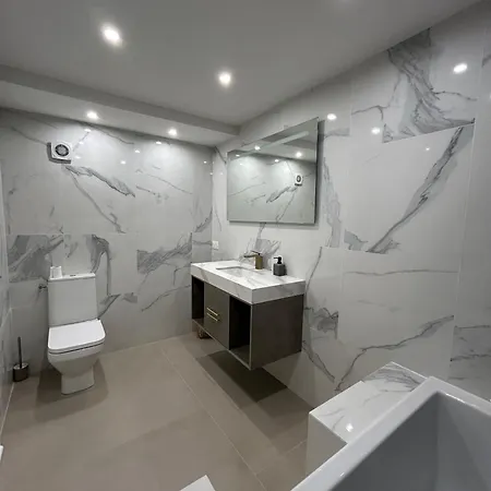 - Dans Bas De Avec Piscine Pres De Monaco Апартаменты Эз