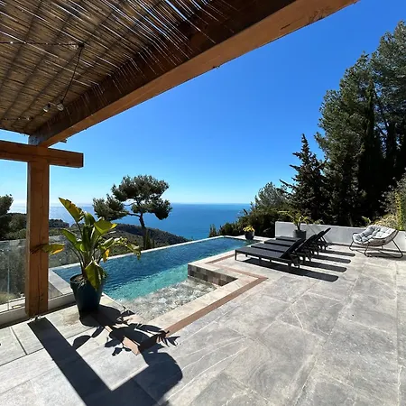 - Dans Bas De Avec Piscine Pres De Monaco *