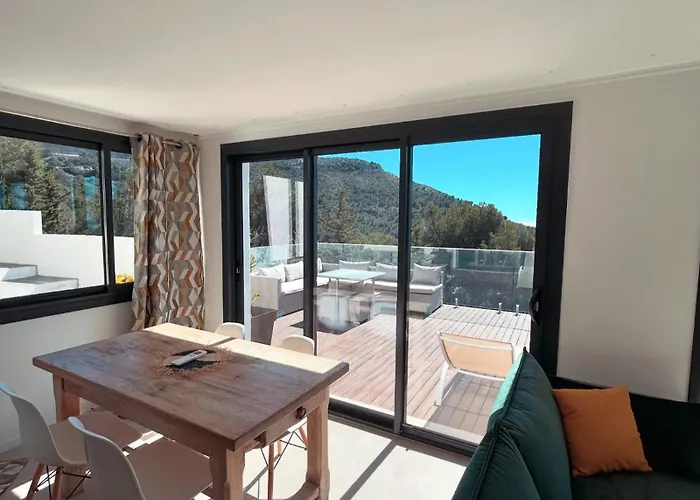 Apartmán - Dans Bas De Avec Piscine Pres De Monaco Èze